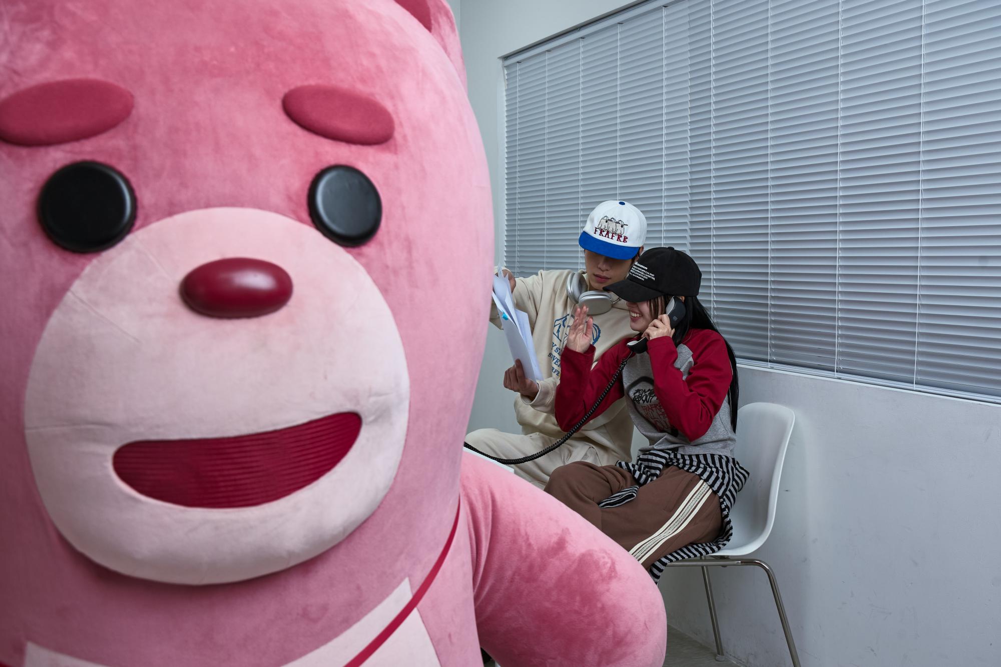 프라프랍(FRAFRB), 벨리곰과 함께한 크리스마스 시즌 한정 협업 컬렉션 공개  27-Image